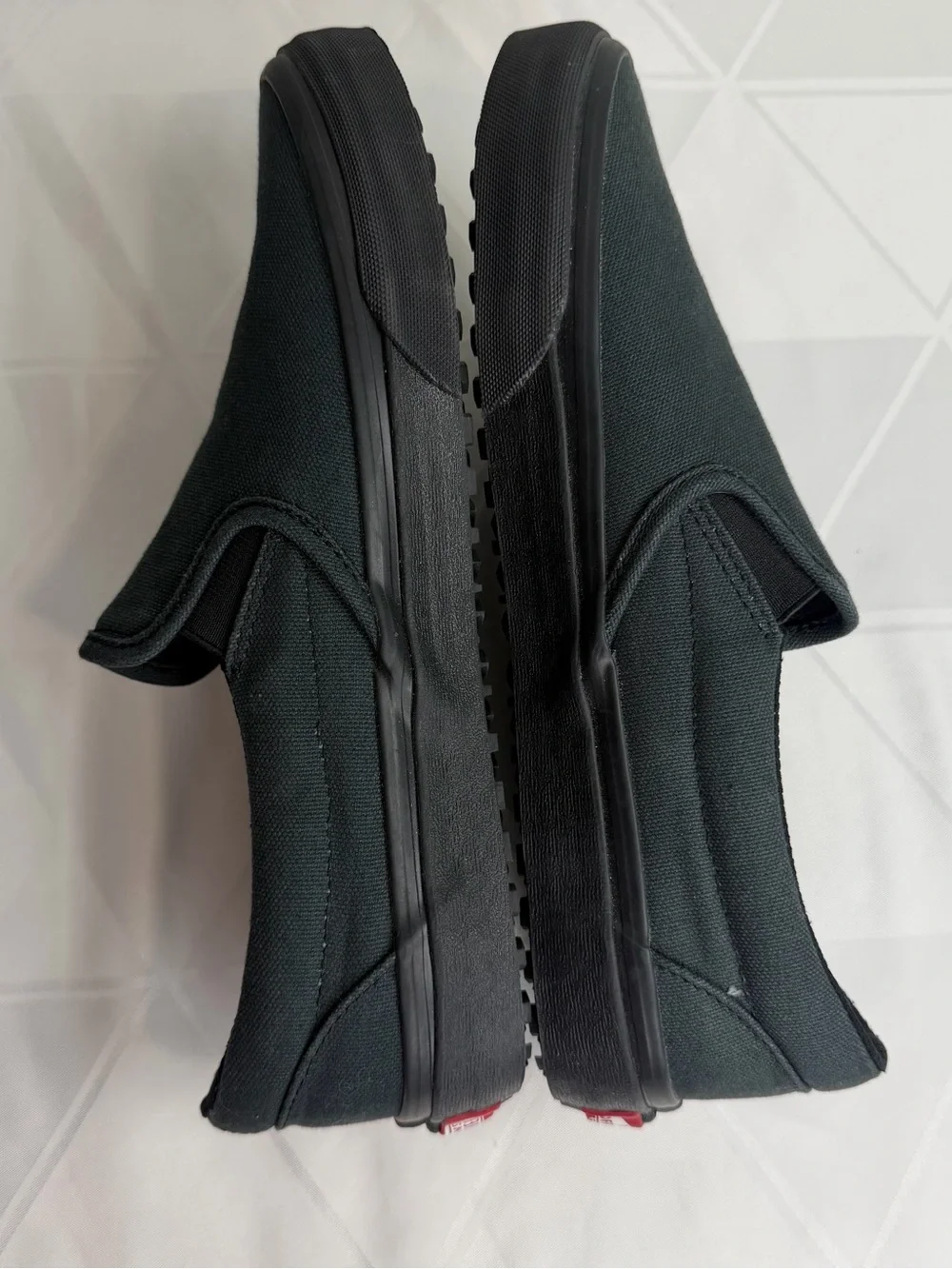Vans Unisex Classic Slip-On Canvas Shoe Dark Green US Size 8.5 men/10 women NWOT